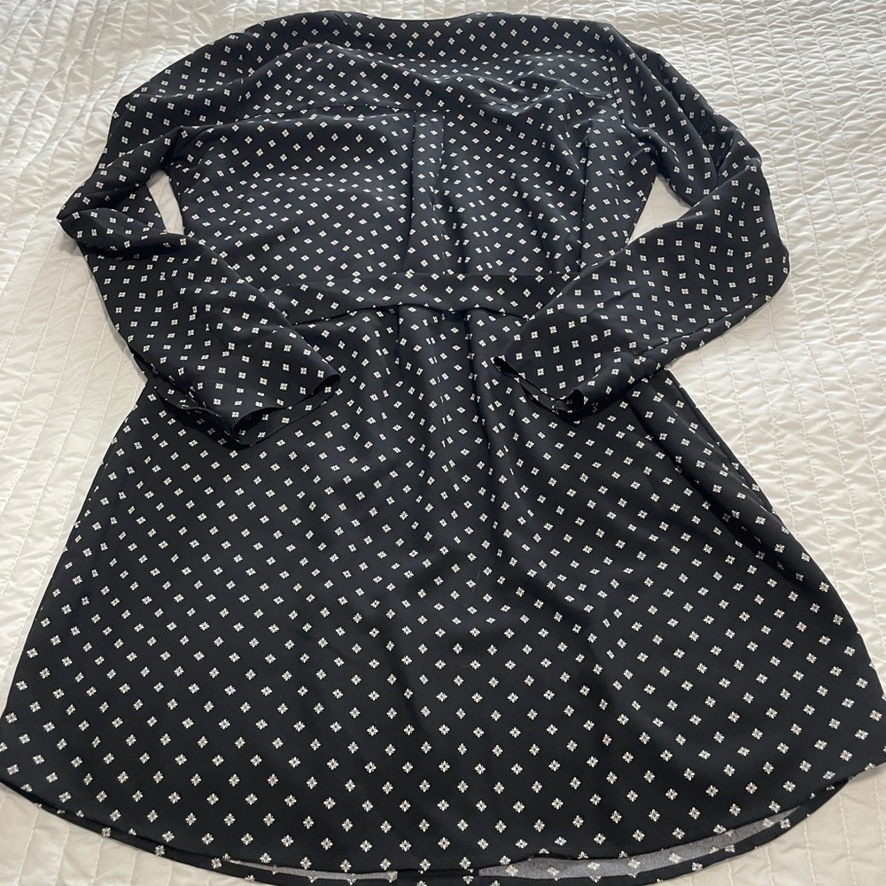 Express Dress - Picture 4 of 6